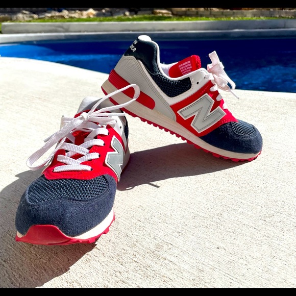 New Balance Shoes Mens Size 456 Womens 